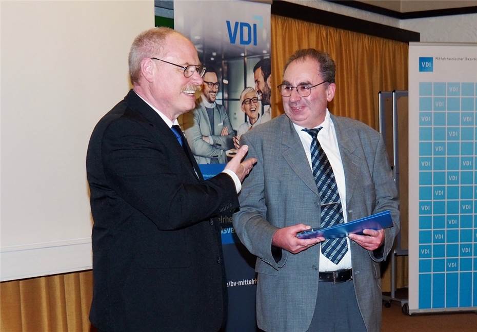 Ingenieure für 25- und 40-jährige VDI-Mitgliedschaft geehrt