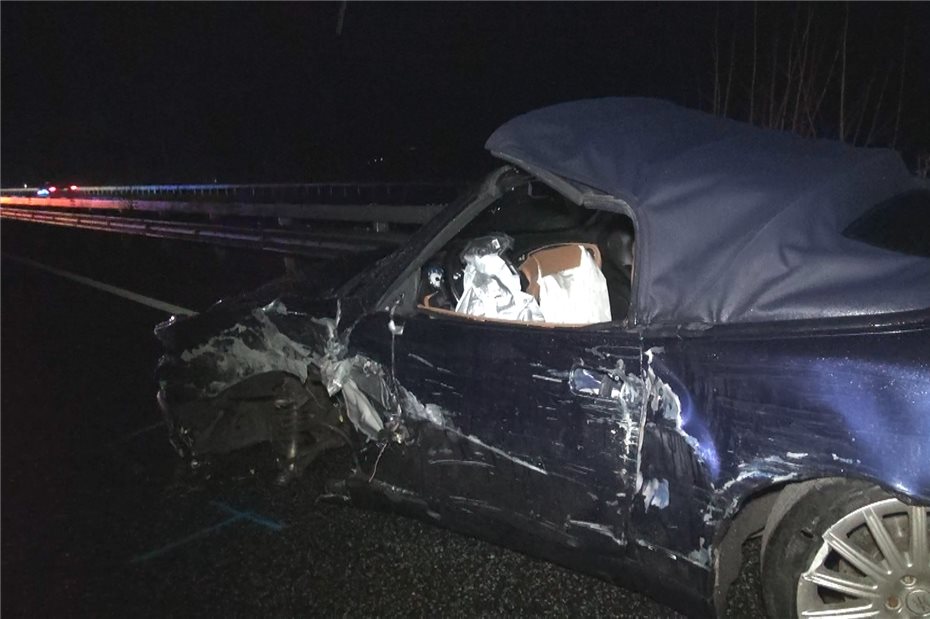 Falsch auf Autobahn gefahren: 70-Jährige schwer verletzt