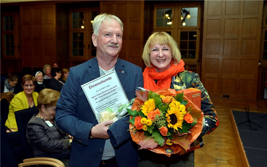 Susi-Hermans-Preis
geht an Frank Dirschus-Gaumert
