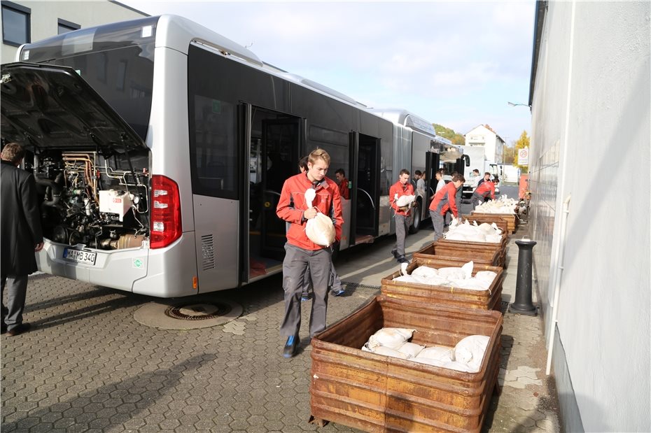 Erdgasbus auf der Karthause in Koblenz getestet