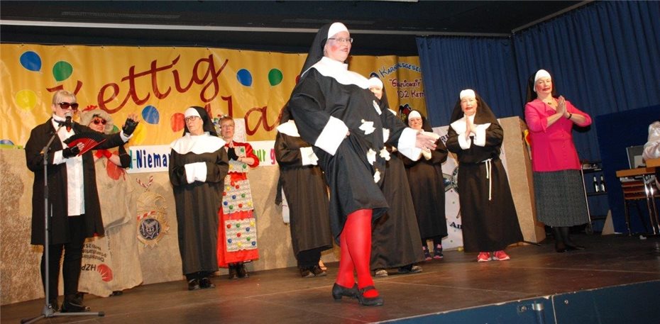 Nonnen rockten
zur Mädchensitzung