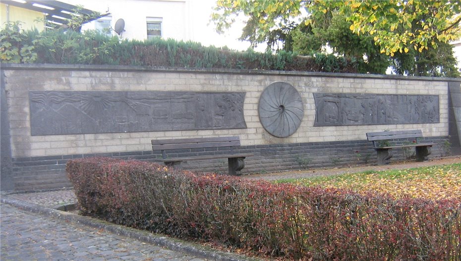 Rundgang – Denkmäler des Steinhauervereins Mendig