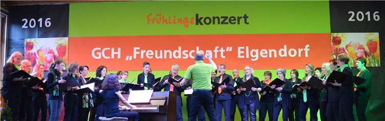 Ein facettenreiches Repertoire Choreanders ist ein gemischter Chor, in dem sich auch jüngere und sehr junge Sängerinnen und Sänger wohlfühlen.