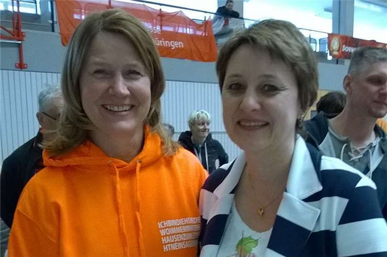 Oldies qualifizieren sich für die DM Claudia Bauch (rechts) und Heike Hildebrandt.