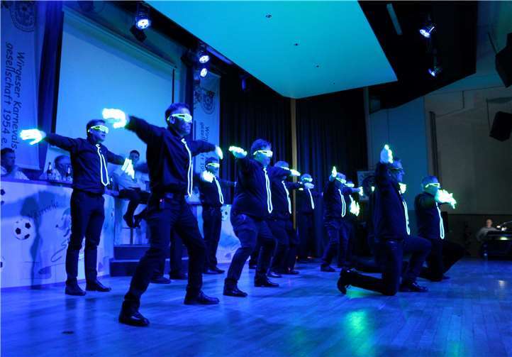 „Närrische Nacht“ elektrisierte in Wirges  Das Männerballett der KG Wirges.