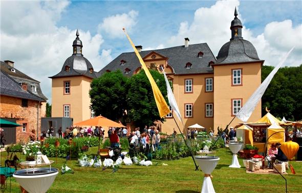 Gartenfestival auf Schloss Eicks/Mechernich - Blick aktuell (Pressemitteilung)