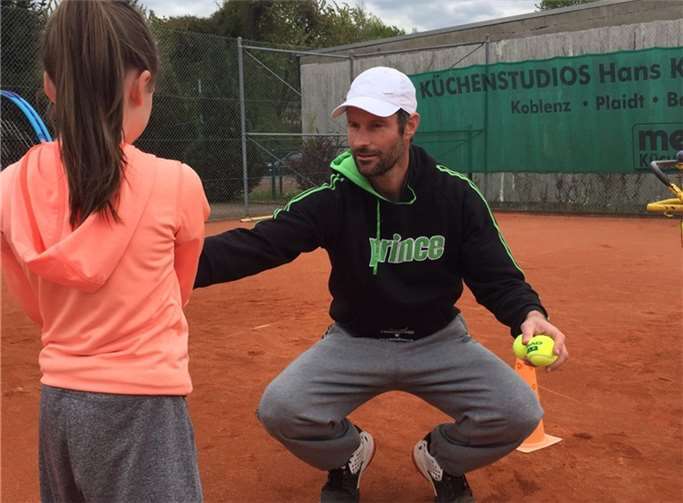 Neue Saison – Neuer Trainer Der neue Coach M. Feeney