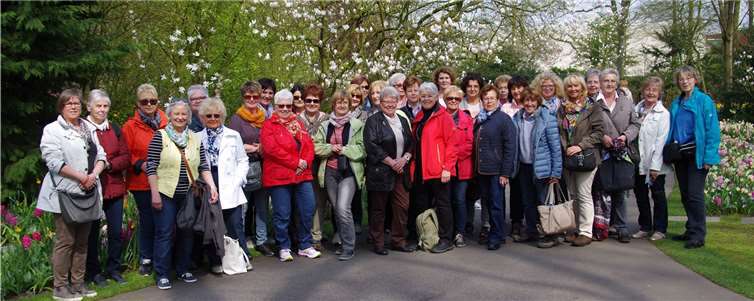 Ein Ausflug ganz im Zeichen der Tulpe Die Frauen der Frauengemeinschaft Nickenich verbrachten interessante Tage im holländischen Nachbarland. privat