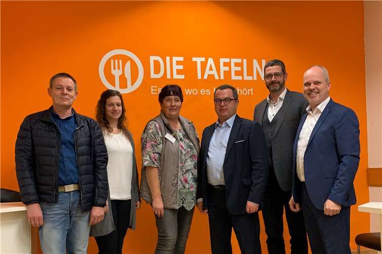 Grosszugige Spende Unterstutzt Die Arbeit Der Tafeln