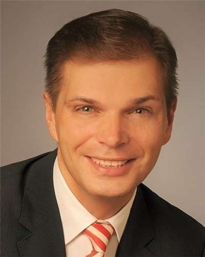 Dr. Adrian Nitsche in die MIT-Europakommission berufen Dr. Adrian Nitsche.privat