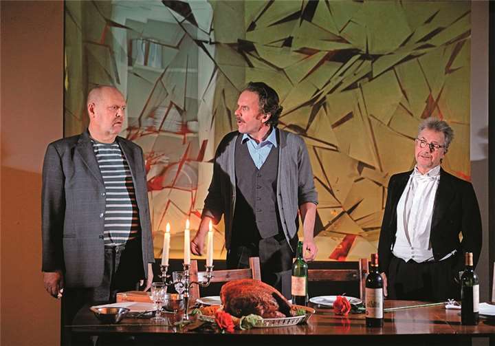 Biedermann Und Die Brandstifter Aktueller Bezug „Biedermann und die Brandstifter“