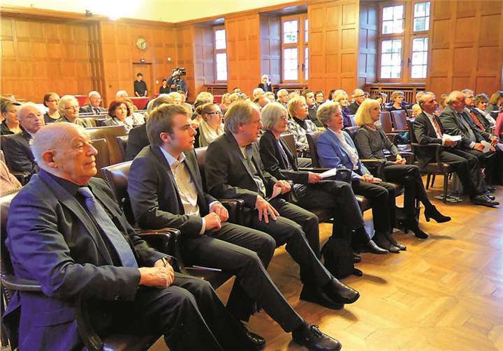 „Susi-Hermans-Preis“ verliehen Viele Gäste begleiteten die Preisverleihung im Historischen Rathaussaal der Stadt Koblenz.