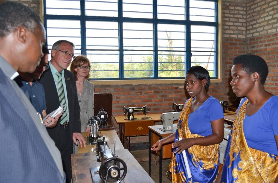 Reise in die Südprovinz Ruandas -
ein unvergessliches Erlebnis