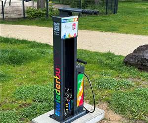 Kreisstadt: Vier Fahrradservicestationen wurden installiert