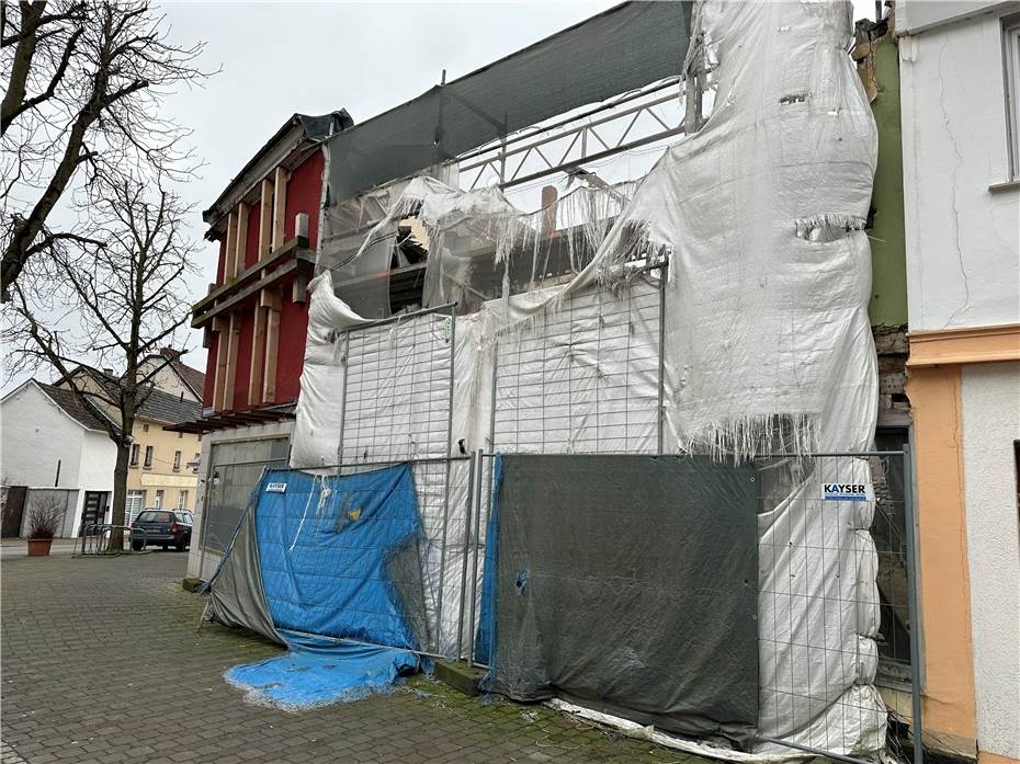 Sinzig: Altgebäude
in der Bachovenstraße wird abgerissen