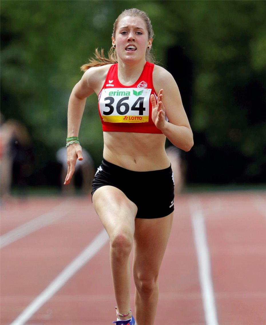 Paula Roos
siegt über 400 Meter