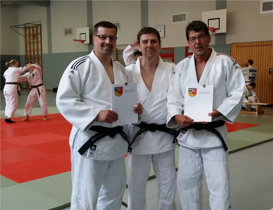 Judoka erhalten
Verbandsauszeichnung
