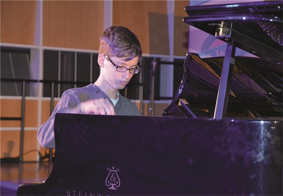 14-jähriger Pianist aus Bad
Hönningen im SWR-Fernsehen