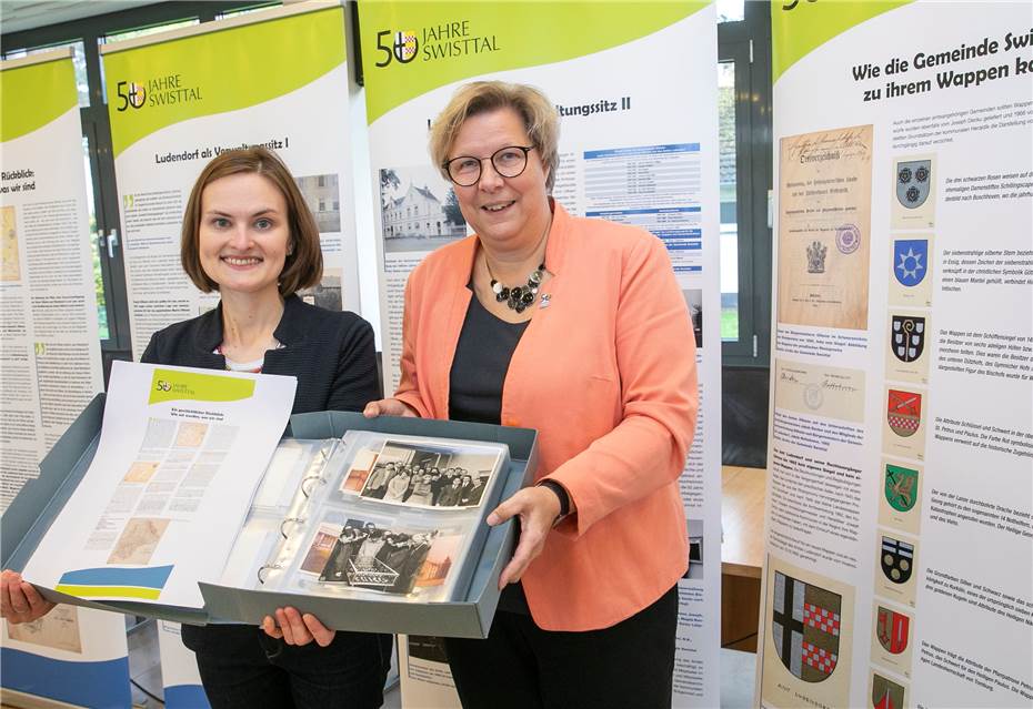 Fotografien, Urkunden und Dokumente
erhellen die Historie der Gemeinde Swisttal