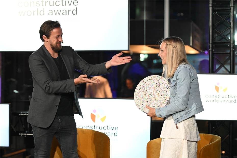 Nadine Wenigmann erhält Focus-online-Award „Constructive Hero 2023“