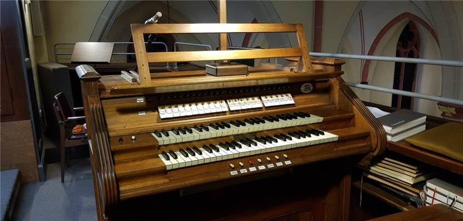 Die Orgel in der Odendorfer Pfarrkirche St. Petrus und Paulus