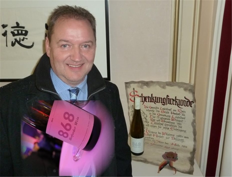 100 Jahre Herforder Rathaus und Leutesdorfer Wein