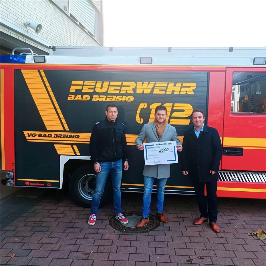 Allianz-Versicherung spendet für Feuerwehren der VG Bad Breisig