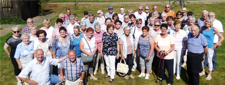 50 reisefreudige auf Senioren-
freizeit in Buchholz in der Nordheide