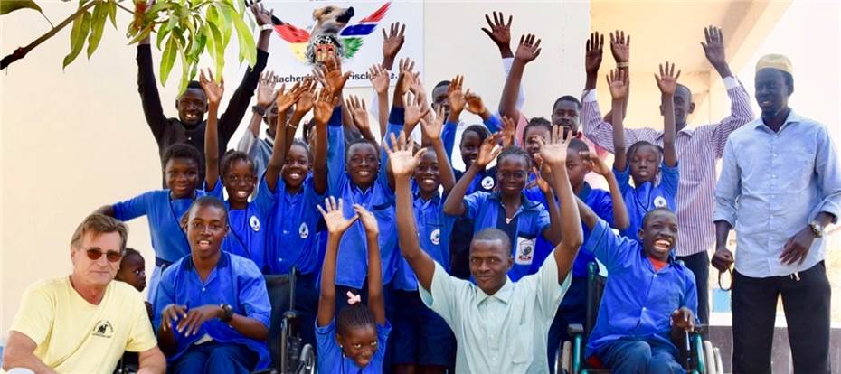 Schulbau in Serekunda
macht gute Fortschritte
