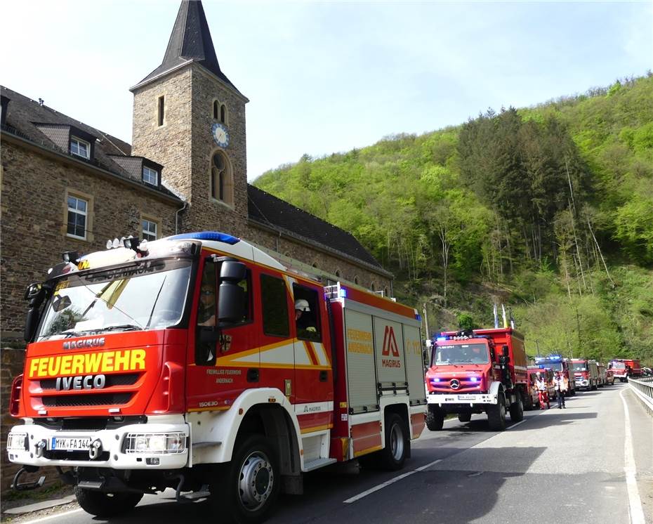 Katastrophenschutzübung beim Kloster Engelport