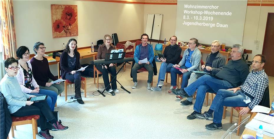 A-Cappella-Ensemble probt
in der Jugendherberge Daun