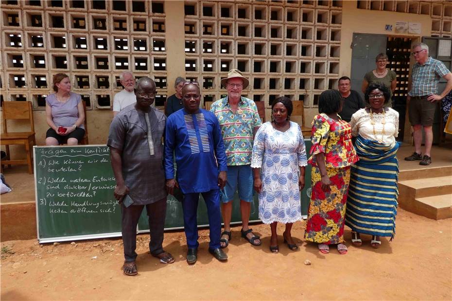 Rheinbacher Schultafeln für die Bildung in Togo