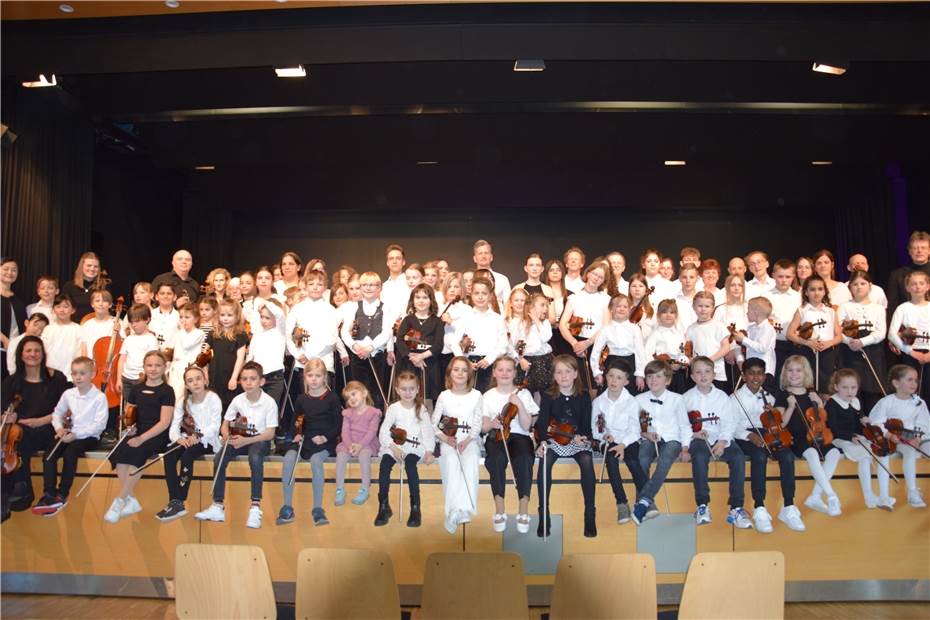 Bezaubernde Klänge: Kinderstreicherkonzert
begeisterte das Publikum in Plaidt