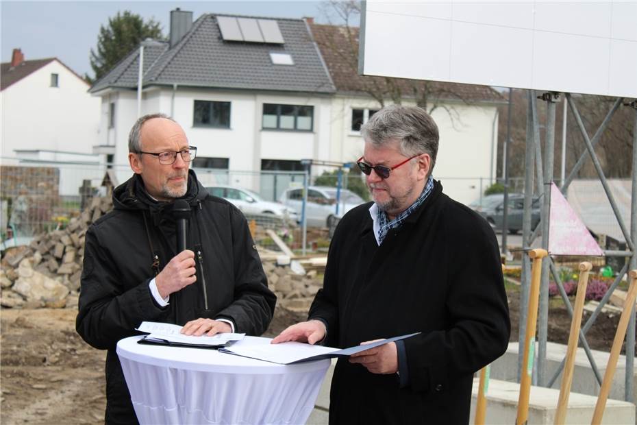 Offizieller Baubeginn für neue Aussegnungshalle auf dem Ahrtor-Friedhof