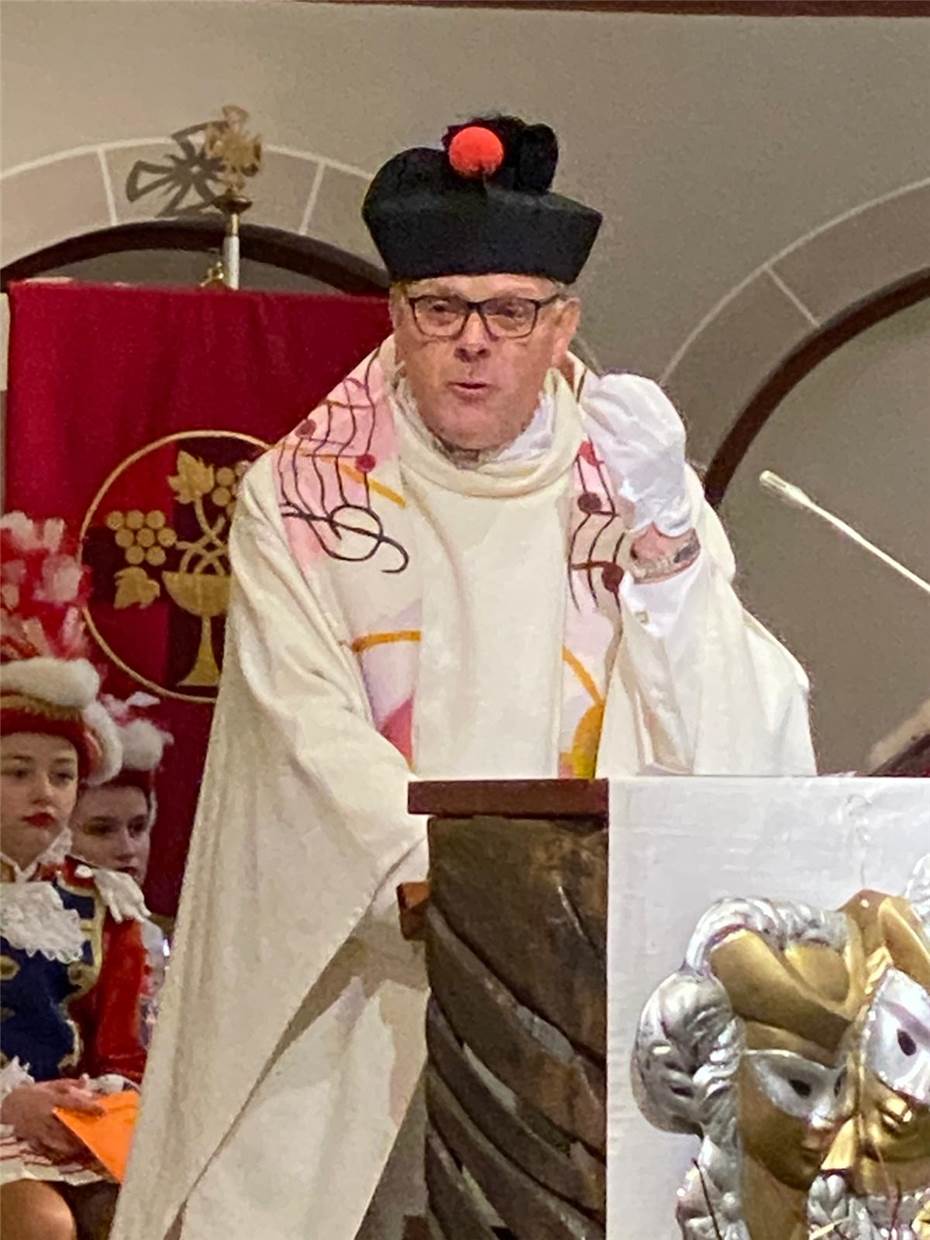 Bendorfs neuer Pfarrer Klupsch kann Karneval
