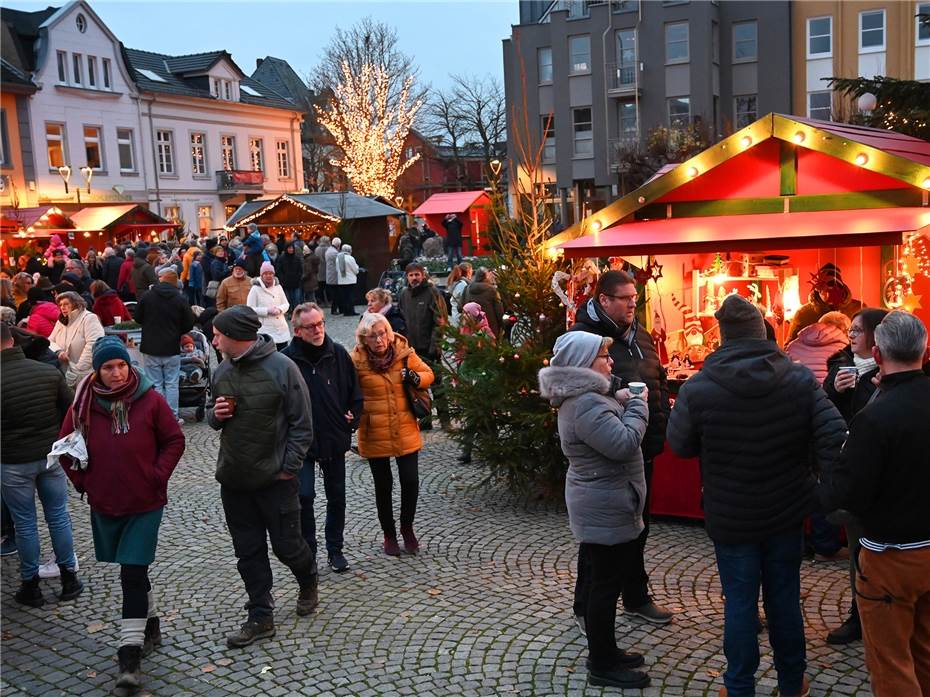 Neustart des Sinziger Weihnachtsmarkts sorgte für positive Reaktionen