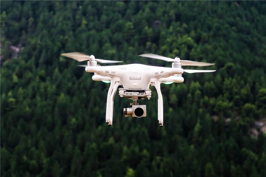Drohne hilft Landwirten