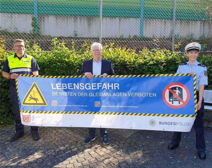 Weißenthurm: Banner
warnt vor Lebensgefahr