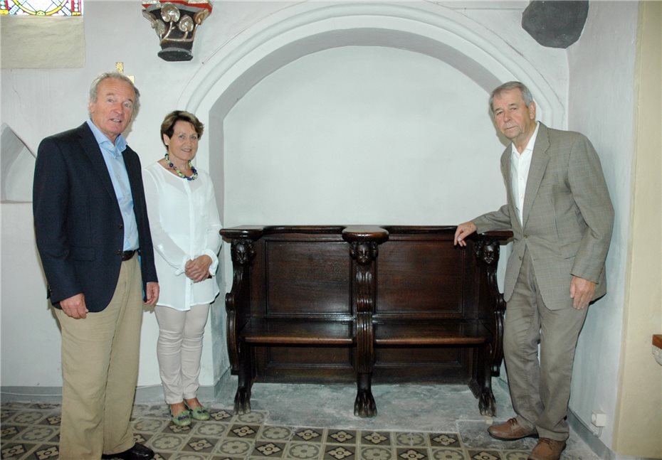 Harmonium aus der
Klosterkirche Calvarienberg eingeweiht