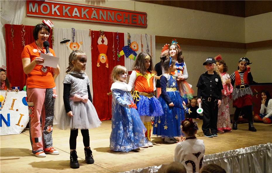 Kinderkarneval im Kasbacher
Bürgerhaus kam bei allen gut an