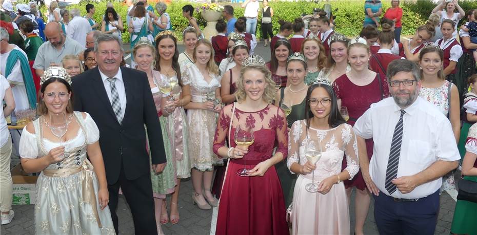 50. Mosel-Wein-Woche lockte
viele Hundert Gäste nach Cochem