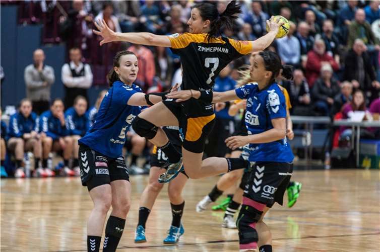 Abteilung Attacke: Nadja Zimmerman darf mit ihren Vulkan-Ladies wiederholt gegen Trier spielen. Foto: Vulkan-Ladies Koblenz/Weibern