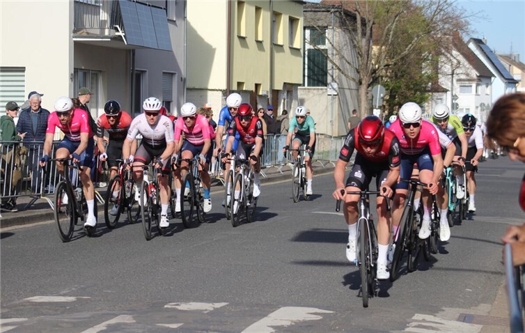 : Es gab packenden Radsport zu sehen.  Fotos: DU