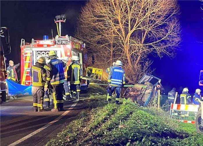 Sinzig: Feuerwehr während Übung zu Verkehrsunfall alarmiert Foto: Feuerwehr Sinzig