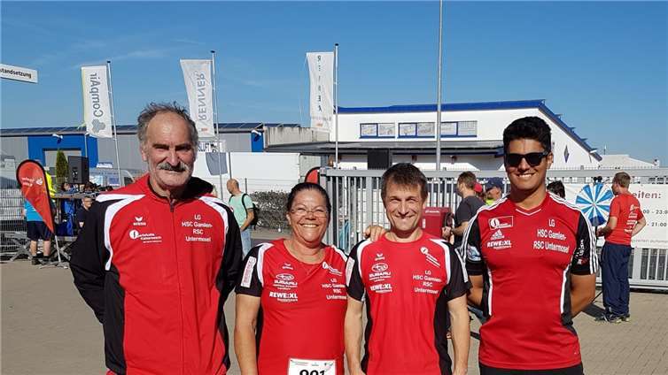 : LG-Quartett beim Strassenlauf in Kärlich 5 km / 10 km.  Privat