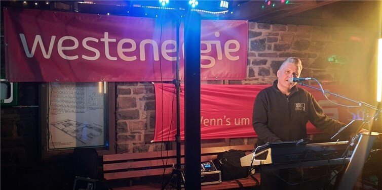  Musik lieferte Kai Adorf.