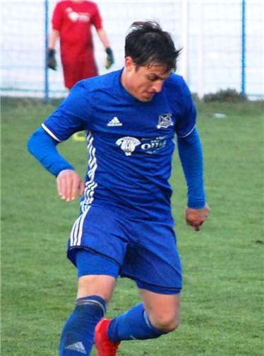 : Niclas Lohn stellte seine Torgefährlichkeit mit zwei Treffern unter Beweis.