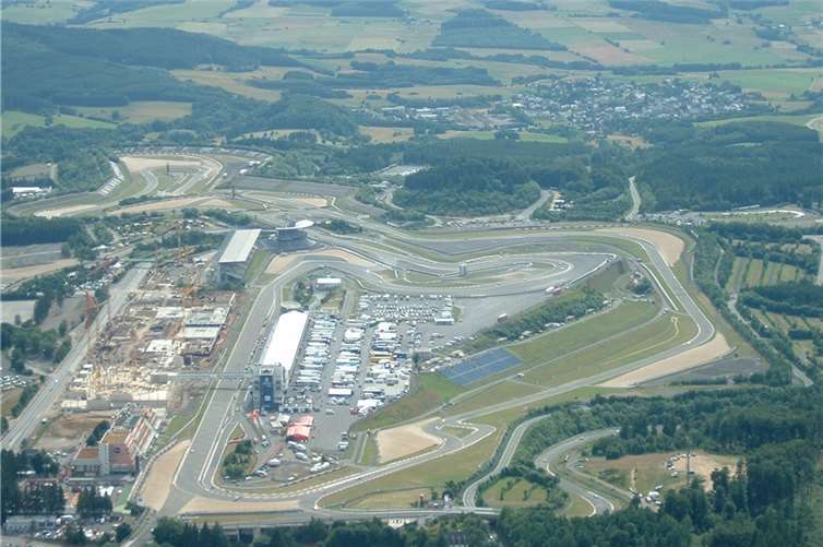  Nürburgring aus der Luft 2008 Foto: Tobias1983/Wikicommons