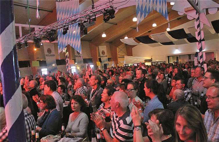 ... brachten die Menge zum Feiern! RERE