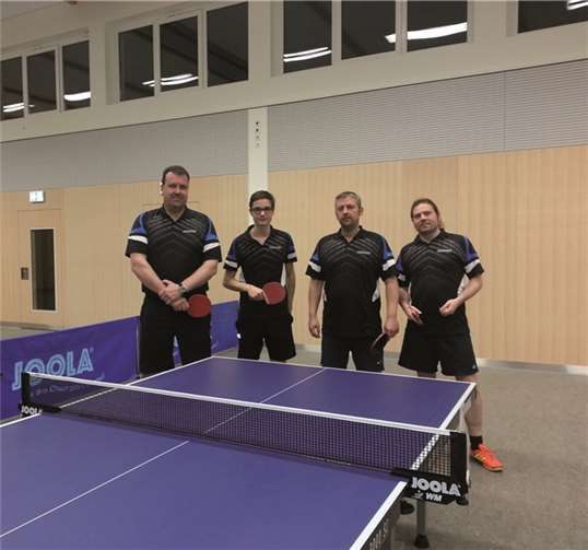 1. Herrenmannschaft - 5. Kreisklasse: v.l. Peter „Socke“ Reuter, Christian Conrady, Tom Krautscheid und René Tannert.privat
